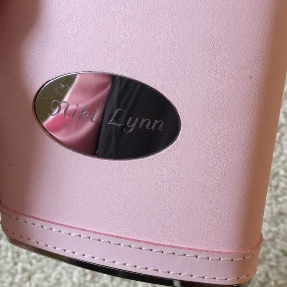 Niki Lynn flask - Picture 4 of 4